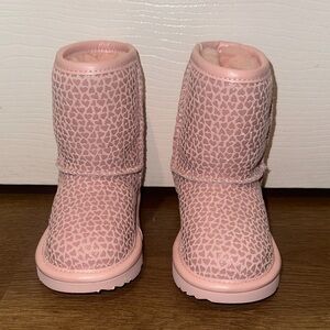 UGG Pink Heart Patterned Kids Boots
